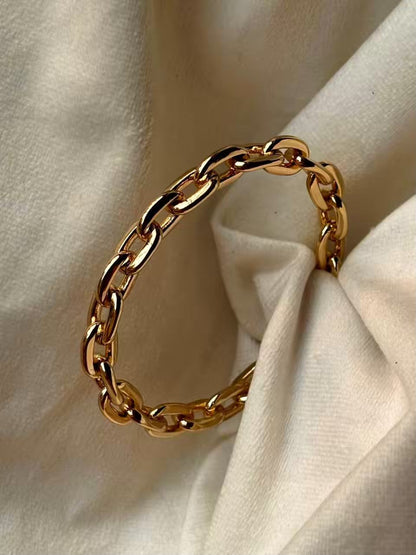 Thick Chain Style Flexible Bangle for All Sizes ( Gold )