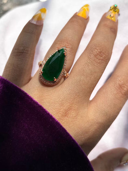 Long Drop Green Emerald Royal Solitaire Ring ( Rose Gold ) - Adjustable