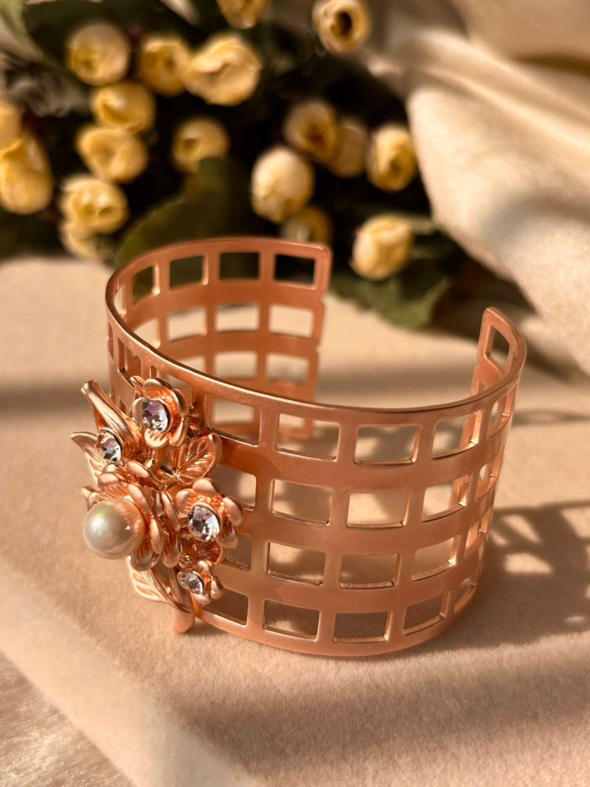 Demeter’s Pearly Flower Bracelet Bangle -  Rose Gold