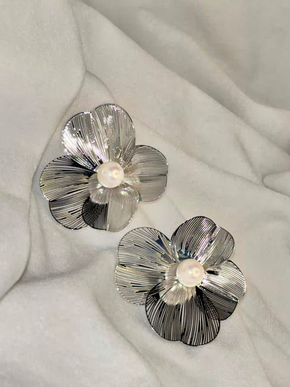 Wired Flower Fresh Pearls Earrings Studs - Silver Plated