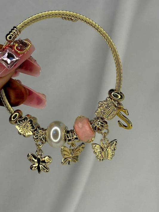 Style Peach Butterfly Charms Bracelet With Customised Initial ( Gold )