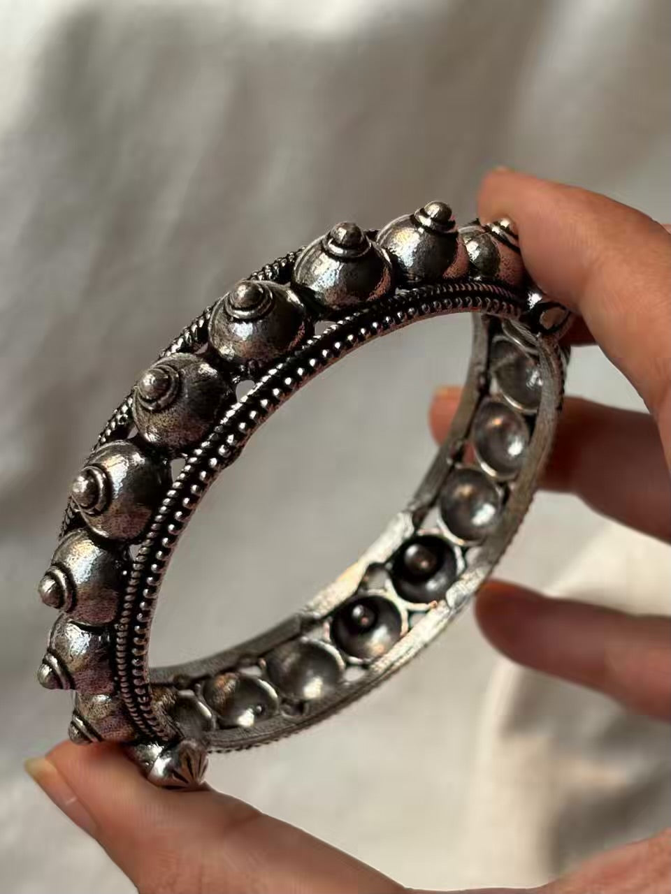 Dotted Oxidised Screw Bangle ( Oxidised Silver )