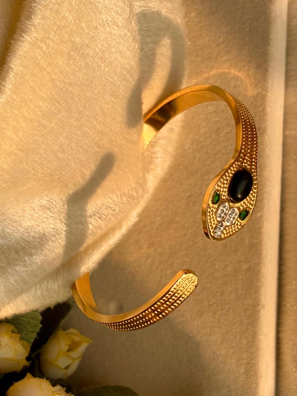 Oynx Stone Snake Bracelet 18k Gold Plated Bangle