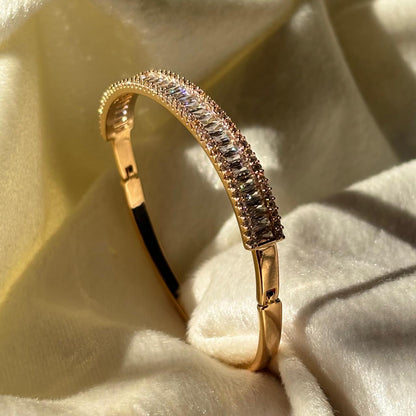 Loaded Diamonds Bracelet Tennis Bangle - 18k Gold Plated