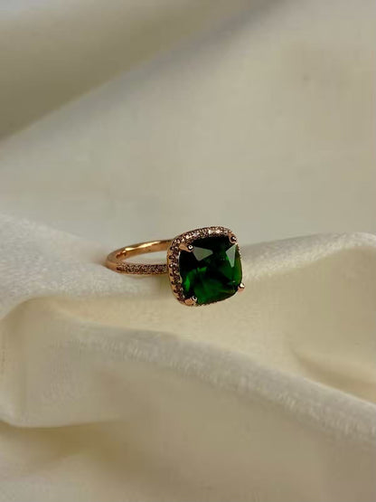 Green Emerald Cushion Ring( Rose Gold )