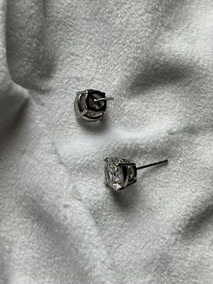 Diamond Studs Earrings Studs - Silver Plated