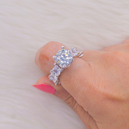 Diamond Solitaire Tennis Ring