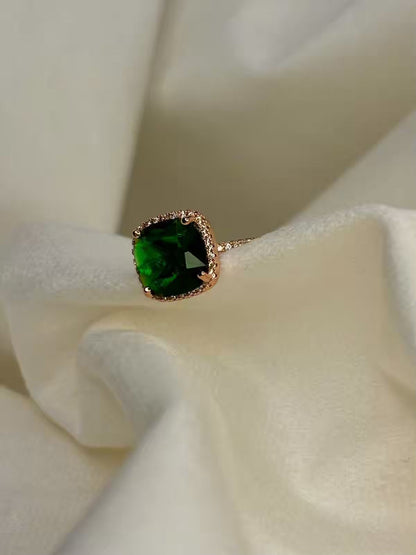 Green Emerald Cushion Ring( Rose Gold )