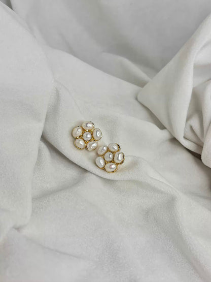 Flower Fresh Pearls Tiny Earrings Studs - Gold Plated