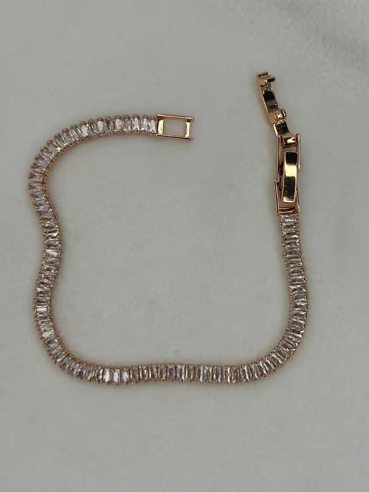 Single Line Solitaire Diamonds Tennis Bracelet - Rose Gold ( Unisex )