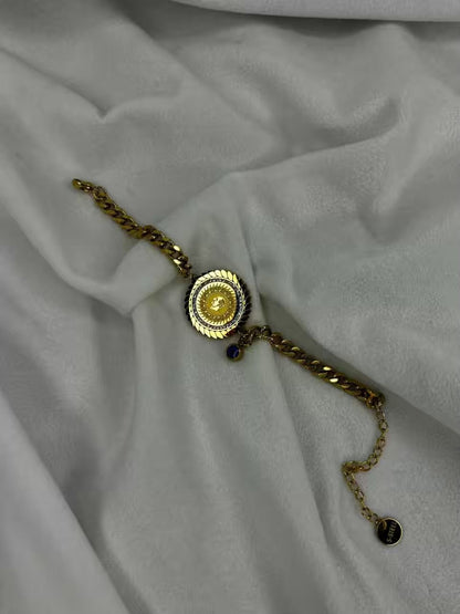 Queen Evil Eye Gold Chain Style Bracelet ( Gold )