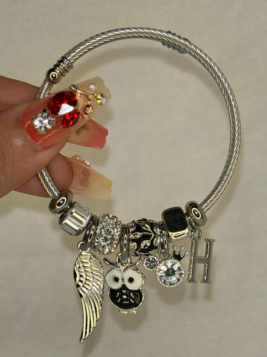 Charms Black Owl Bracelet With Customised Initial  ( Silver )