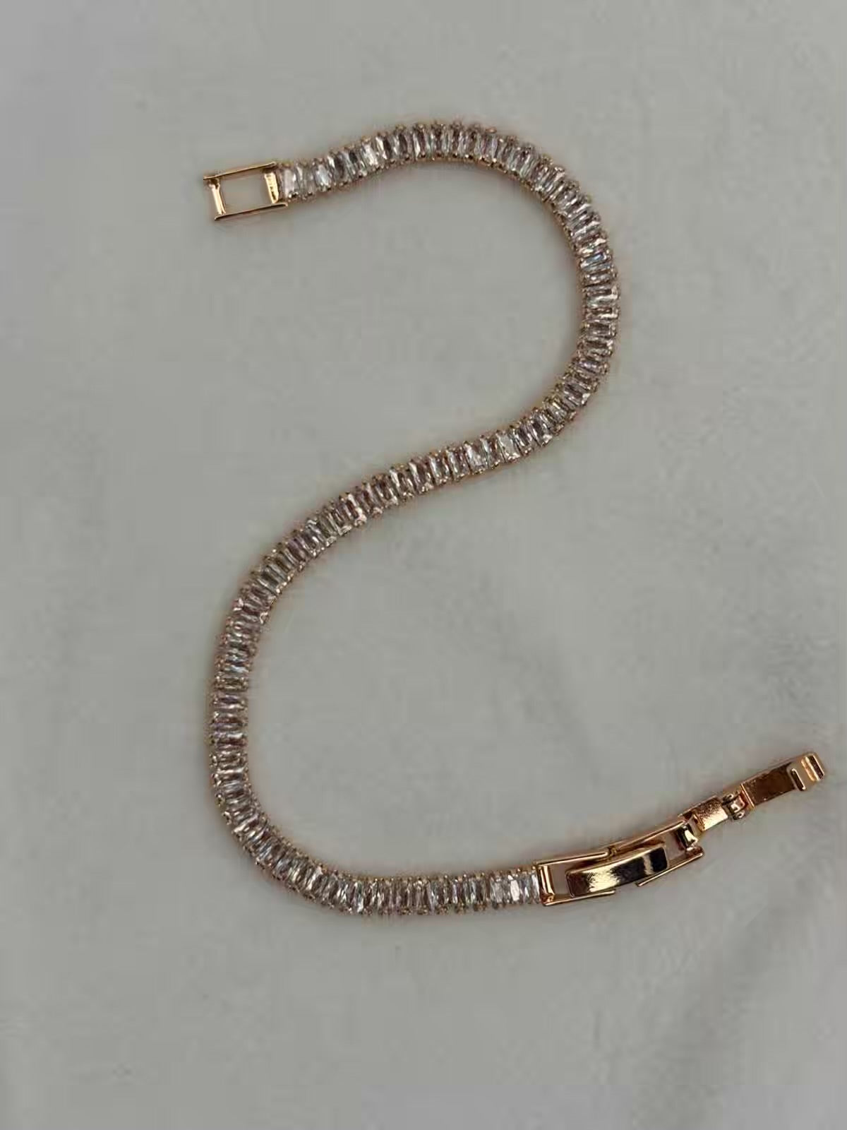 Single Line Solitaire Diamonds Tennis Bracelet - Rose Gold ( Unisex )