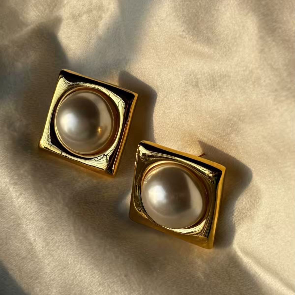 Pearl Earrings Studs - 22k Gold Plated