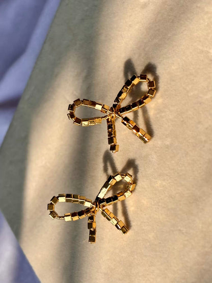 Bow Style Earrings - Gold