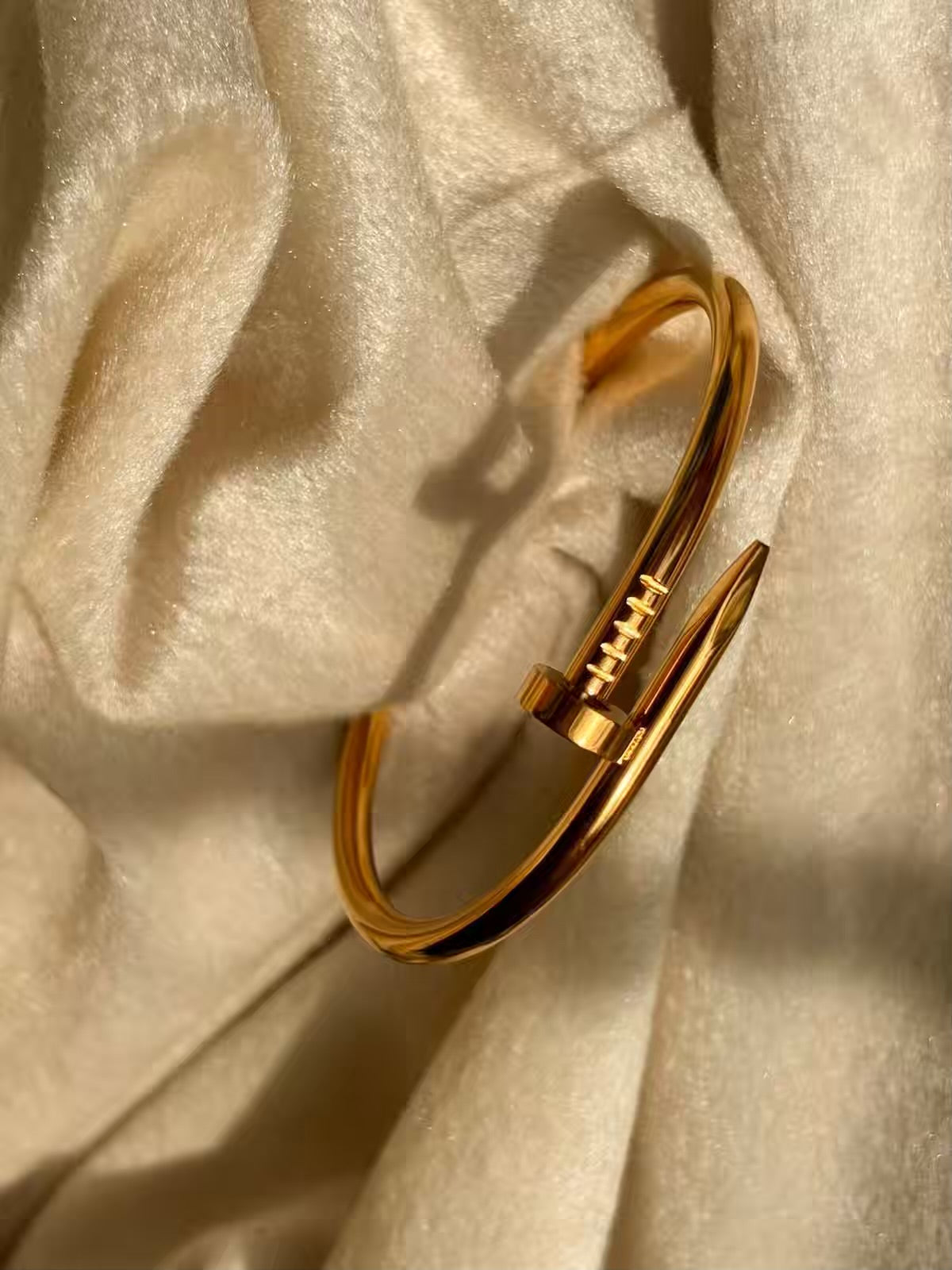 Nail Bracelet Bangle - 22k Gold Plated