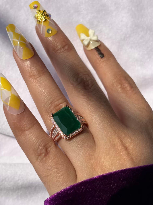 Green Emerald Rectangular Ring( Rose Gold )Adjustable