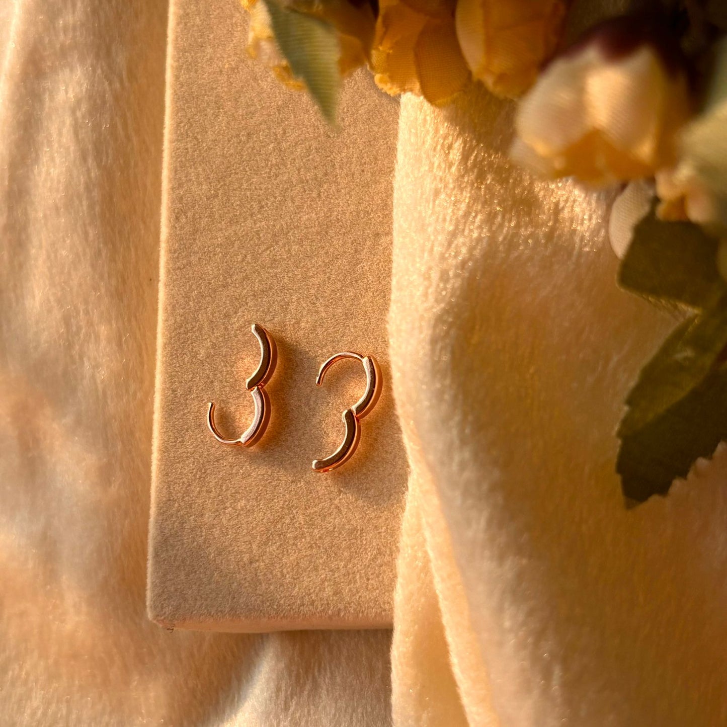 Tiny Plains Bali Earrings - Rose Gold Plated