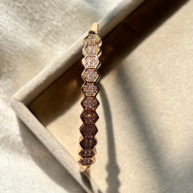 Timeless Arc Bracelet