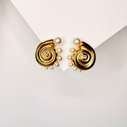 Swirls & Pearls