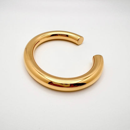 Golden Curve Bracelet