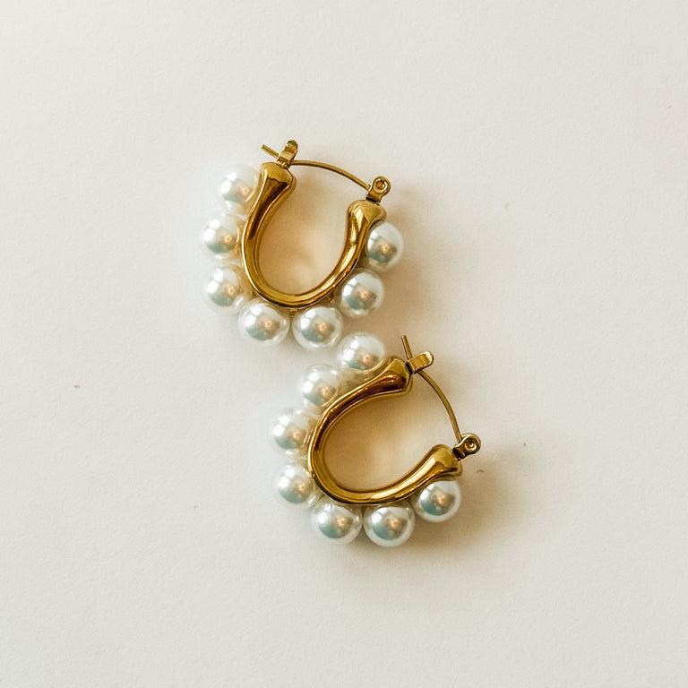 Grace pearl hoops