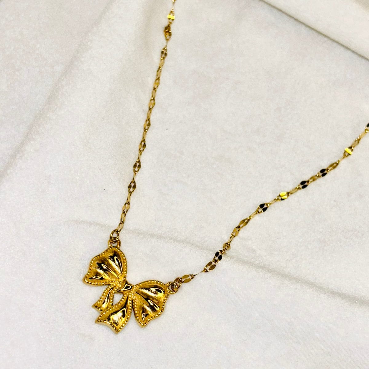 Golden Bow Necklace