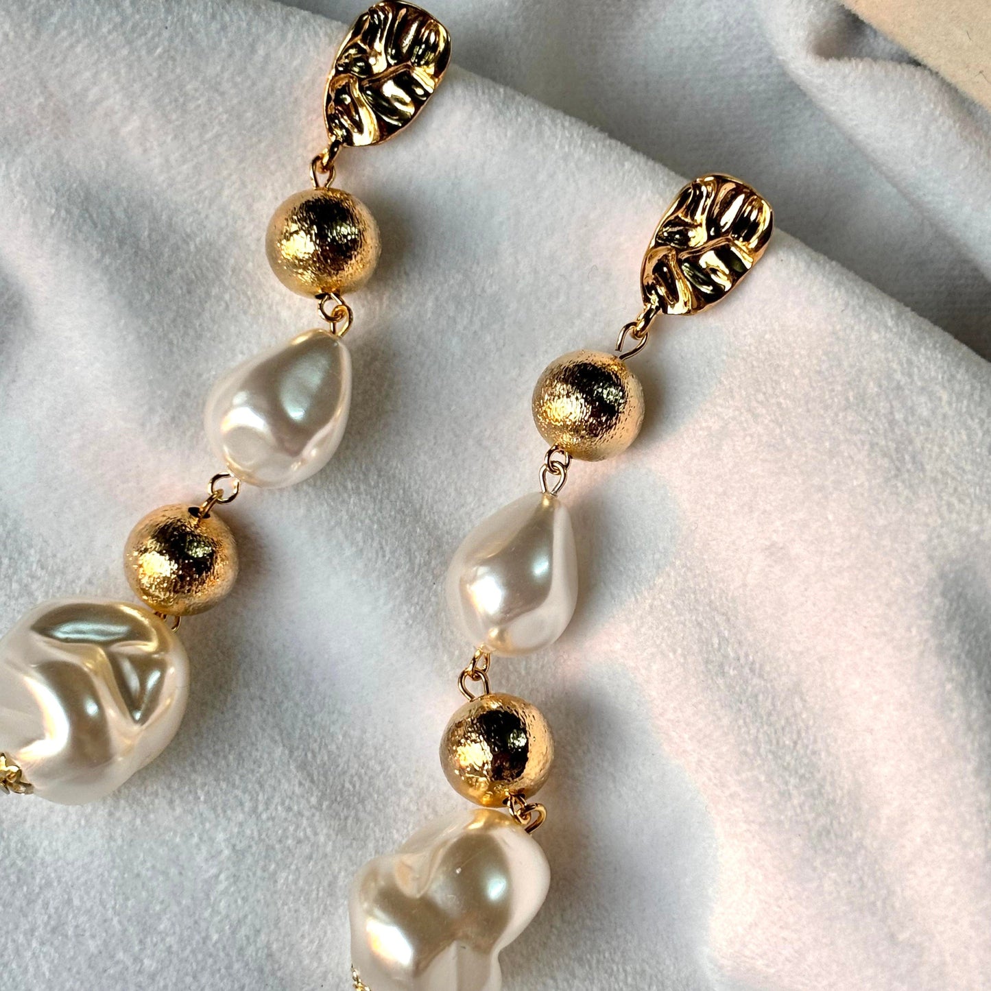 Pearl Strings Earrings