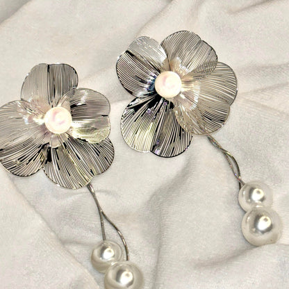 Bloom Dangle Earrings