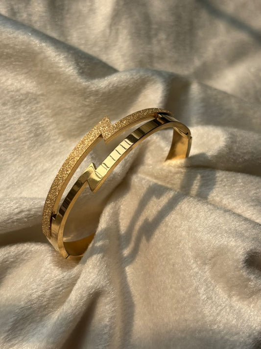 Flash Inspired Gold Bracelet