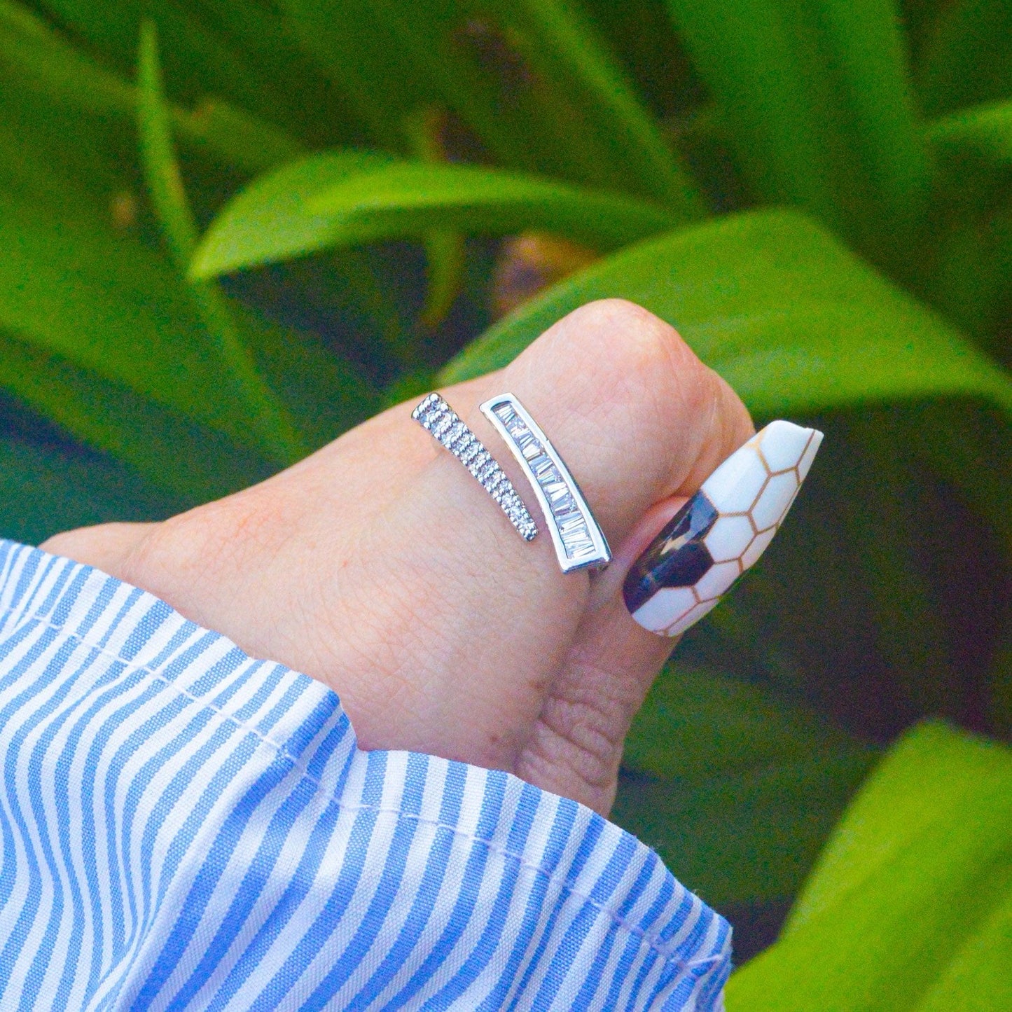 Parallel Illusion Ring - Adjustable